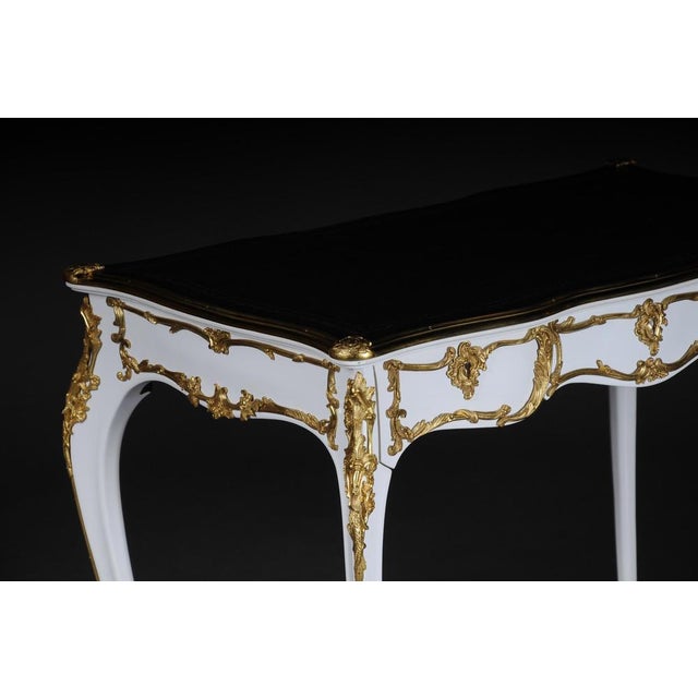 20th Century Louis XV White Writing Desk For Sale - Image 6 of 18