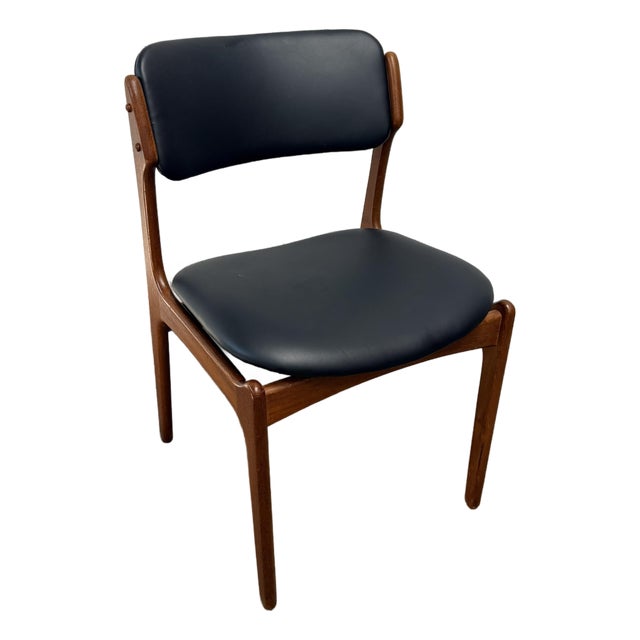 Danish Modern Teak Erik Buch Model 49 Dining Chair, Circa 1960s For Sale