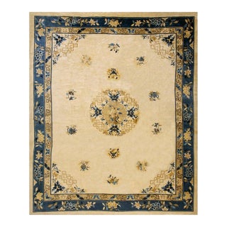 1920s Beige Field Antique Chinese Peking Floral Medallion Oriental Wool Rug For Sale