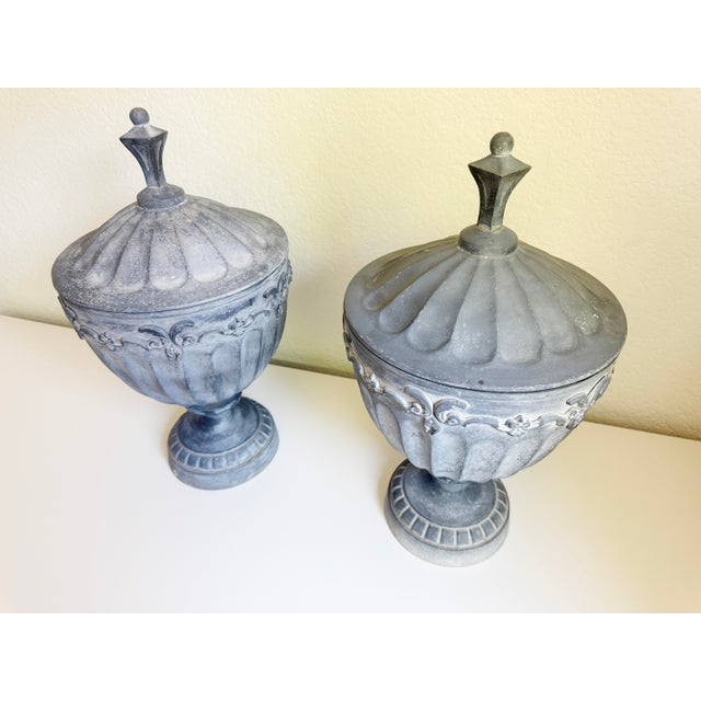 Neoclassic Adams Style English Garden Urns, a Pair, Late 19th Century For Sale - Image 10 of 15
