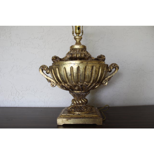 Neoclassical Antique Italian Neoclassical Giltwood Urn Table Lamp - 32” For Sale - Image 3 of 8