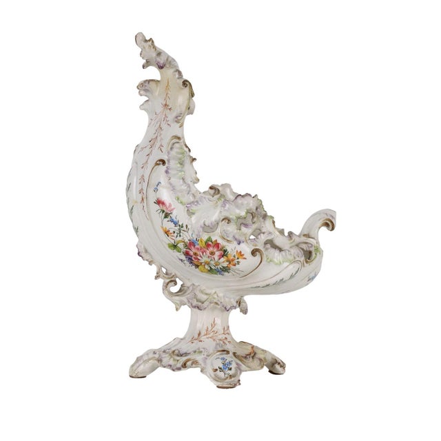 First Half 19th Century Majolica Leaf Shaped Centerpiece For Sale - Image 10 of 11