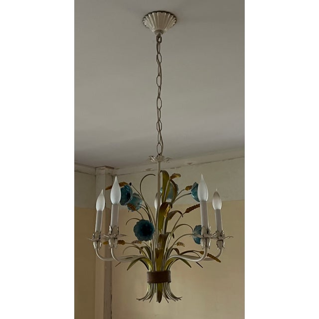 1970s 1970s Italian Mid-Century Tole Five Light Chandelier With Gathered Blue Flowers, Grasses and Wheat Stalks For Sale - Image 5 of 18