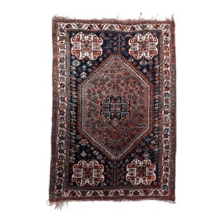 1940s, Handmade Vintage Persian Shiraz Rug 4.8' X 6.8' For Sale