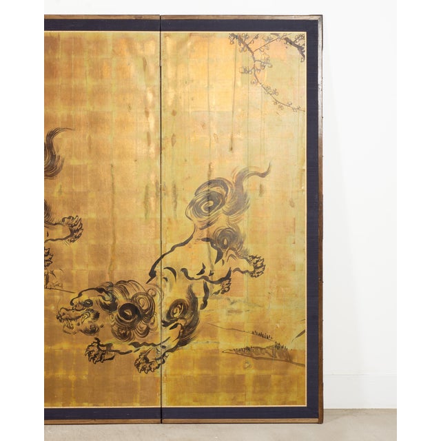 Mid 20th Century Japanese Showa Four Panel Screen Pair of Karashishi Foo Dogs For Sale In Sacramento - Image 6 of 18
