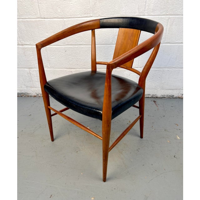 Mid-Century Modern Teak and Black Leather Chair For Sale - Image 4 of 9