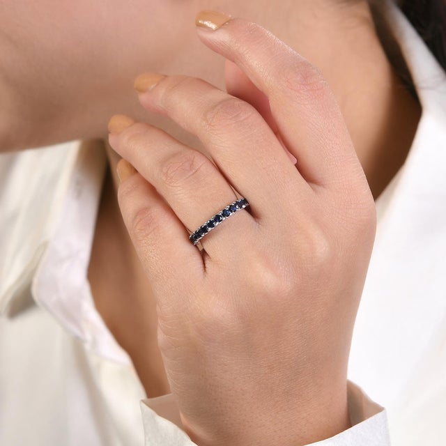 14k Gold Blue Sapphire Eternity Band Ring Size 6 For Sale In New York - Image 6 of 12