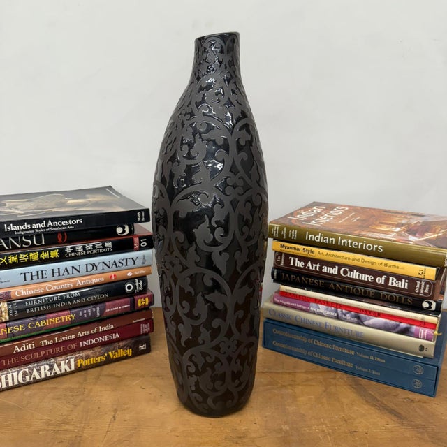 Glazed Midnight Black Ceramic Vase with Curled Floral Design For Sale - Image 4 of 9