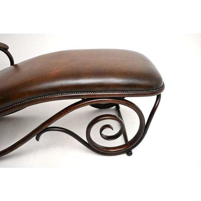 Antique Bentwood and Leather Chaise Lounge, 1880 For Sale - Image 14 of 17