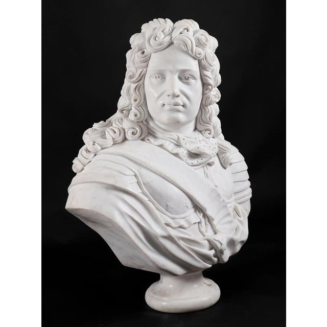 Antique 20th Century Italian Marble Bust of a Nobleman in Armour For Sale - Image 5 of 18