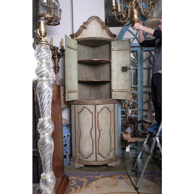 18th Century Italian Painted Corner Cabinet For Sale - Image 4 of 13
