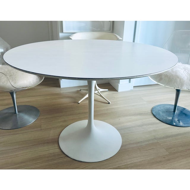 Knoll Authentic Eero Saarinen Knoll Round Tulip Table Mid Century Modern Vintage For Sale - Image 4 of 8