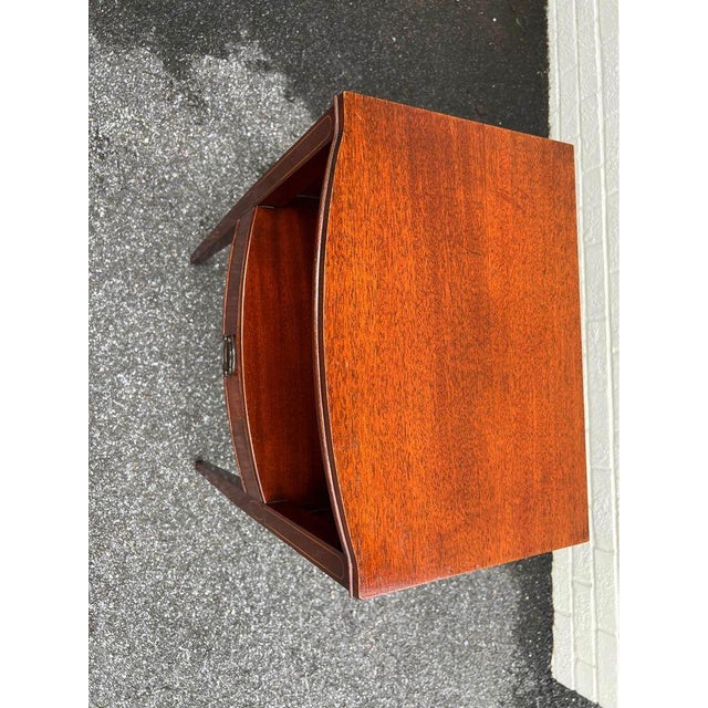 Antique Early 20th Century Federal Style Mahogany Inlaid 2 Tier Side Table. Circa 1930-1940s For Sale - Image 4 of 8