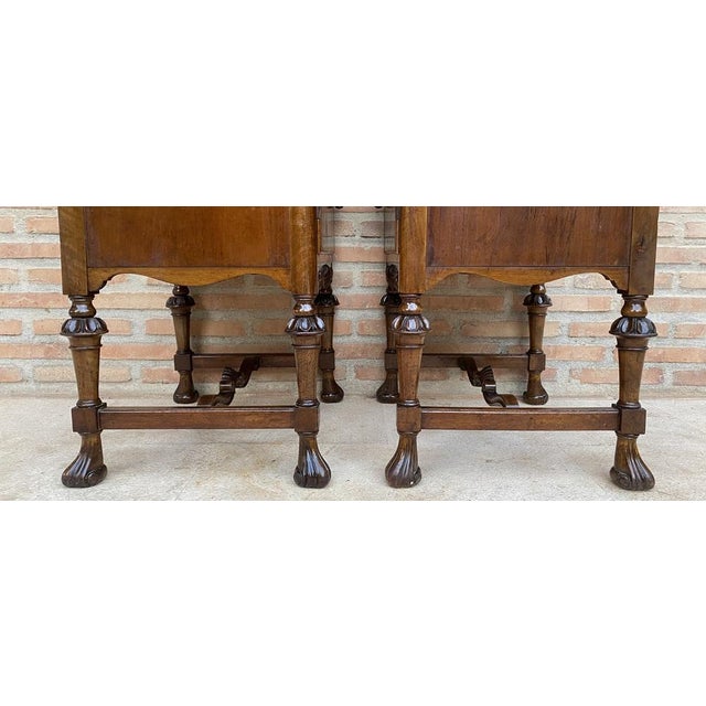 French Walnut and Burl Nightstands with Drawer, 1940, Set of 2 For Sale - Image 17 of 18