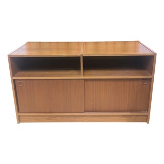 1980s Mid Century Danish Modern Teak Entertainment Console Record Cabinet For Sale