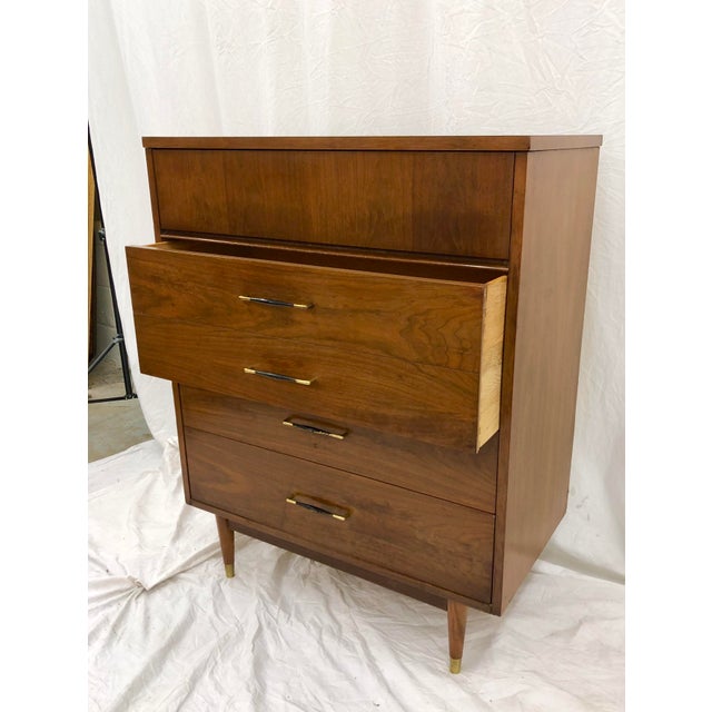Vintage Mid Century Modern Tall Dresser Chest | Chairish (640 x 640 Pixel)
