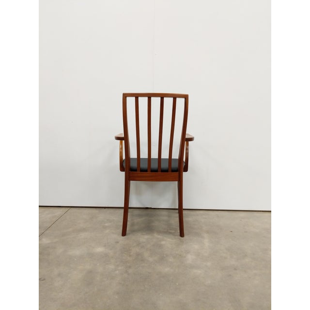 Authentic vintage mid century modern armchair / dining chair. By A.H. McIntosh Ltd (unmarked). This chair is in excellent...