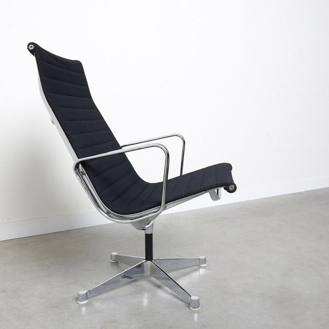 EA 116 Swivel Chair by Charles and Ray Eames for Herman Miller For Sale - Image 13 of 14