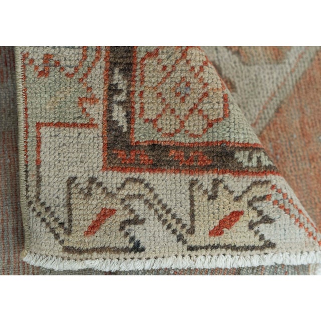Turkish Vintage Rug 2'4" x 5'7" #20786 For Sale In Houston - Image 6 of 8