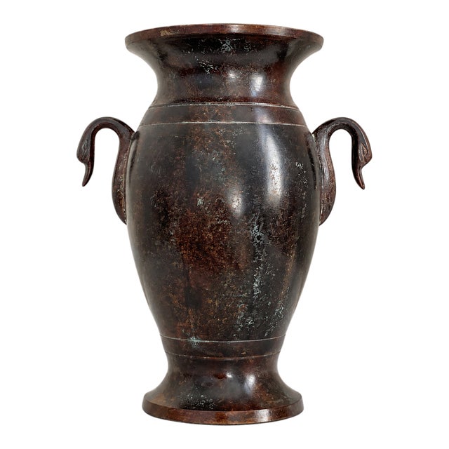 Early 19th-Century French Empire Patinated Bronze Swan-Handle Vase For Sale