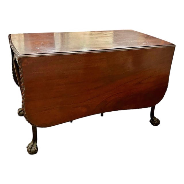 Rare George II Mahogany Drop-Leaf Table Ca. 1765 For Sale