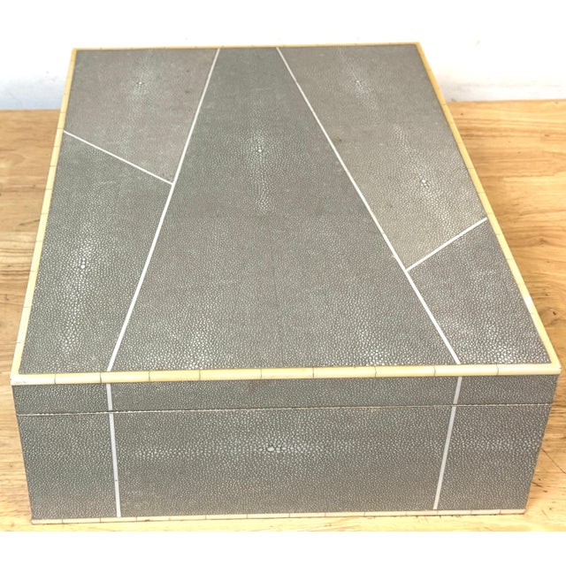 Monumental Geometric Faux Shagreen and Ivory Decorative Box For Sale - Image 11 of 16