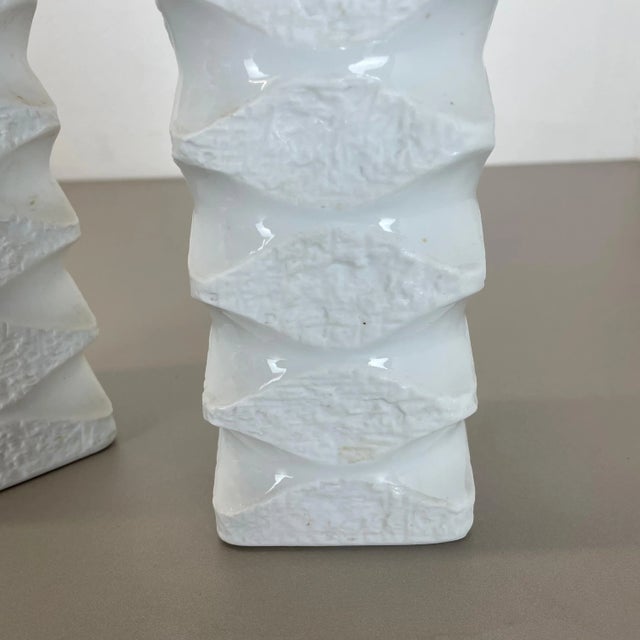 Original Porcelain Op Art Vases by Royal Bavaria KPM, Germany, 1970s, Set of 2 For Sale - Image 13 of 18