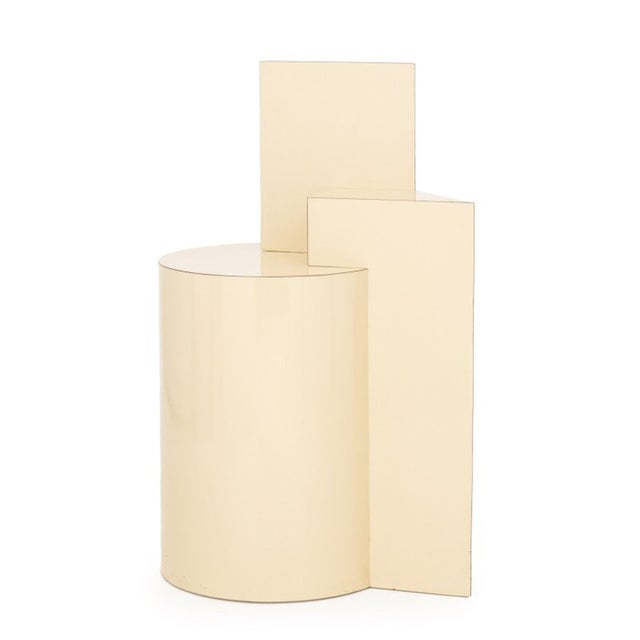 Modern Cream Laminate Geometric Display Stand. 48.5" H x 33" W x 23.5" W. Provenance: From an East 86th Street Estate