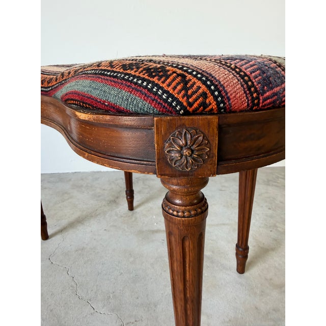Vintage French Provincial Louis XVI-Style Kidney-Shaped Upholstered Vanity Stool Bench For Sale - Image 9 of 13