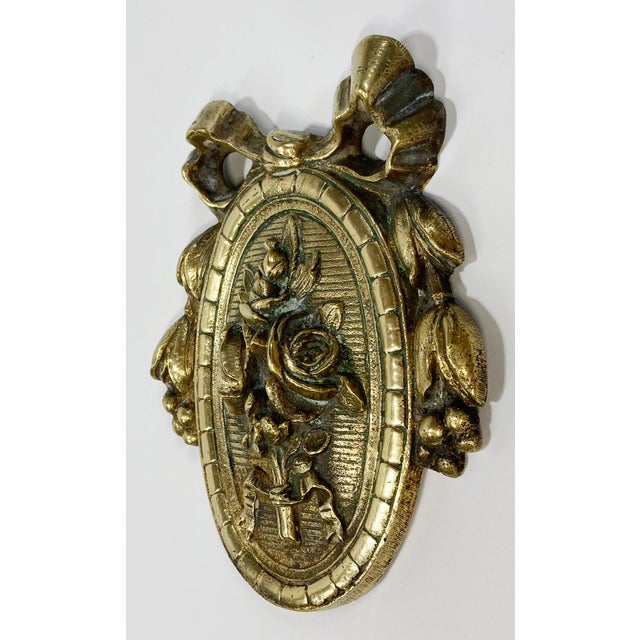 Early 20th Century Brass Floral Ribbon Door or Wall Embellishment For Sale - Image 5 of 7