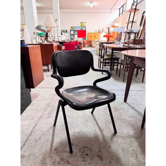 Metal Chair with Armrests by Gianfranco Piretti for Anonima Castelli, 1970s For Sale - Image 7 of 9