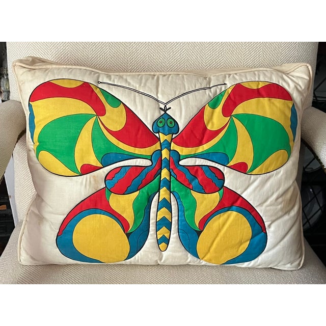 Mid-Century Modern rectangular accent pillow with quilted Mod graphic butterfly design circa 1970. Box construction with...
