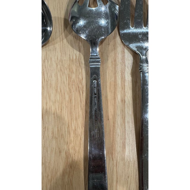 Up for sale is a beautiful vintage 4-piece hostess serving set by Reed & Barton in the elegant Longwood pattern. Crafted...