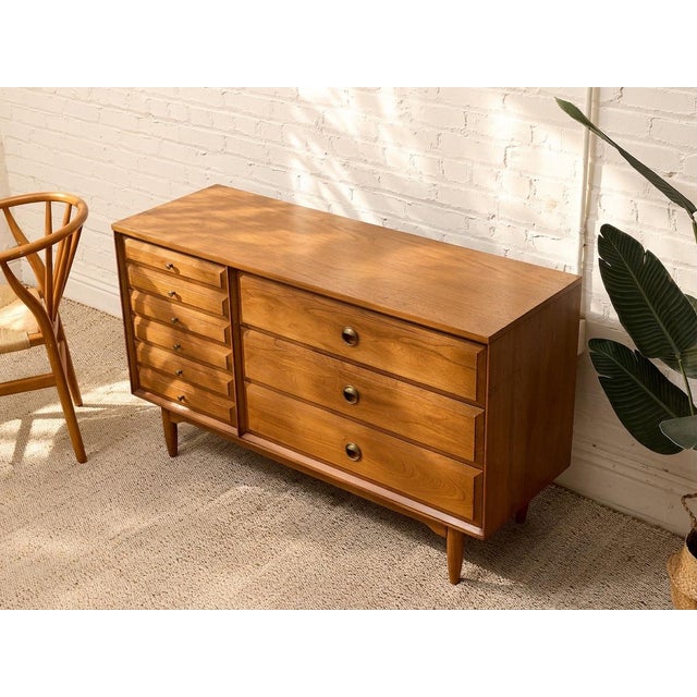 Vintage Mid-Century Modern Walnut Gentleman’s Dresser For Sale - Image 11 of 12