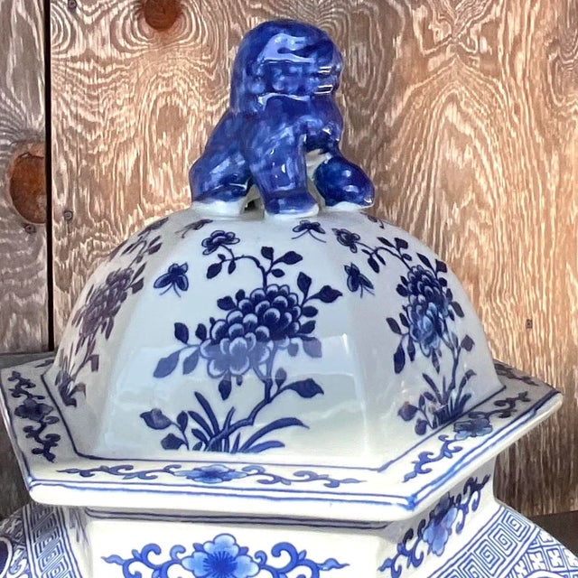 Vintage Asian Blue and White Urns - a Pair For Sale In West Palm - Image 6 of 9