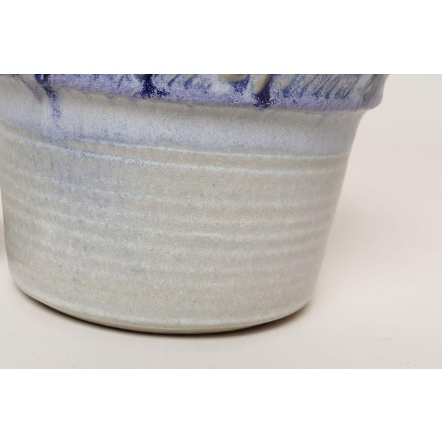 Vintage Periwinkle Incised Studio Ceramic Planter With Saucer by Deanna Nichols For Sale - Image 12 of 15