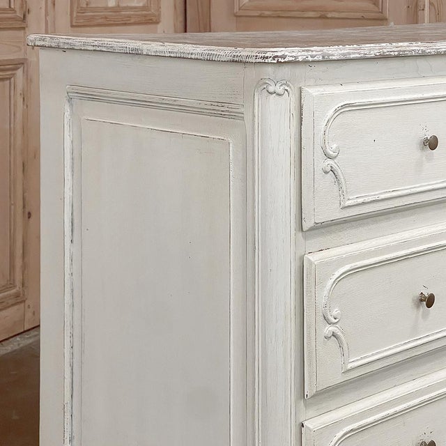 Antique Country French Painted Three-Drawer Commode ~ Chest of Drawers For Sale - Image 10 of 18