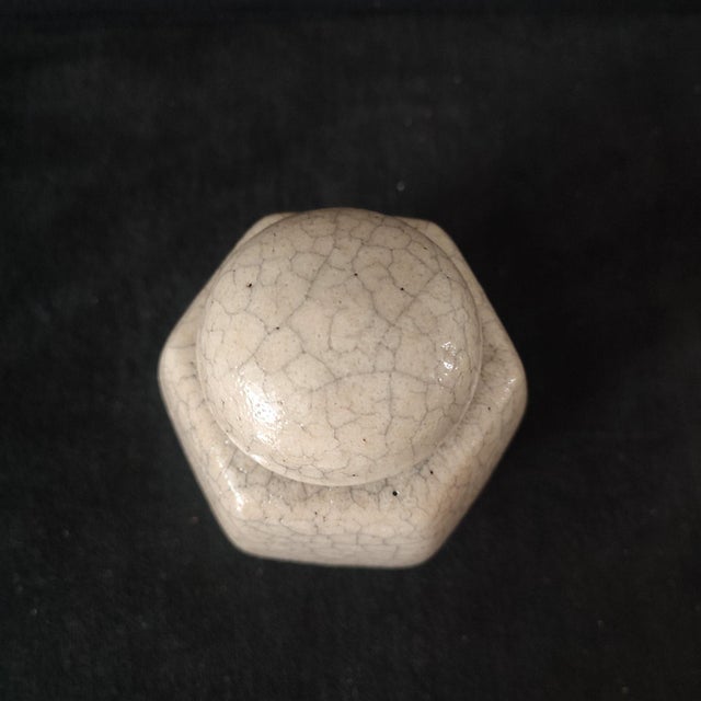 Chinese Ceramic Pot,Ge Ware Crackle Glaze Celadon Tea Jar For Sale - Image 4 of 10
