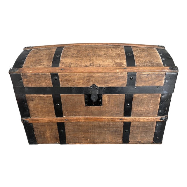 Late 19th Century Child’s Humpback Small Wood Trunk For Sale