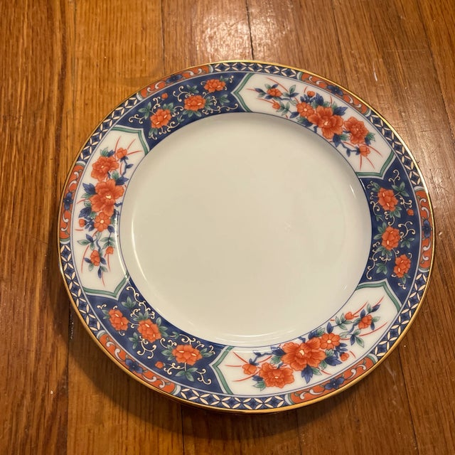 Tiffany and Co. Tiffany & Company Imari Decorative Plate For Sale - Image 4 of 4