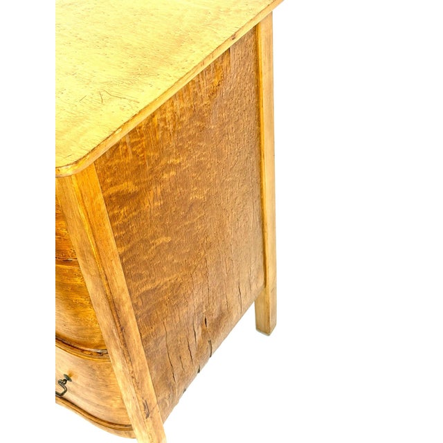 Late 19th Century Antique Late Victorian Birdseye Maple Serpentine Chest of Drawers For Sale - Image 5 of 7
