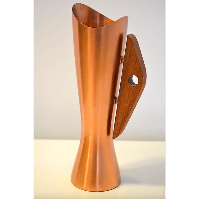 Vintage Copper Vase, 1960s For Sale - Image 4 of 5