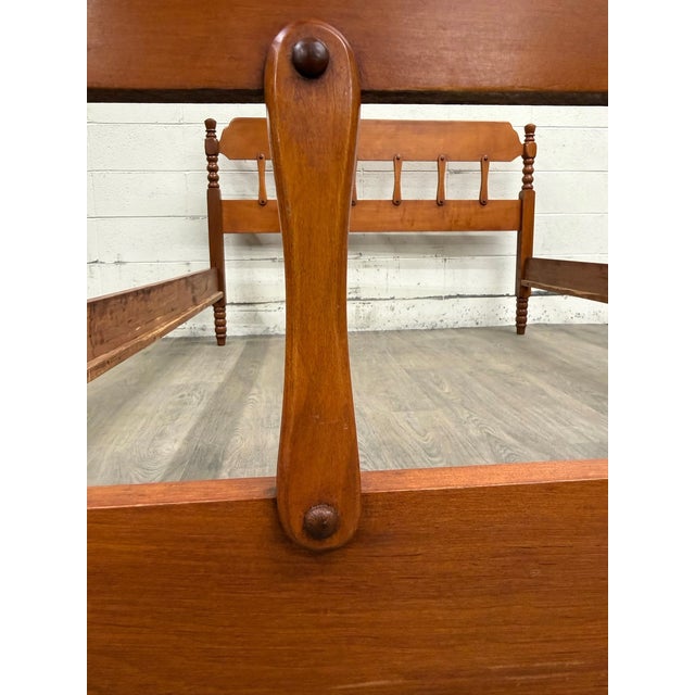 Vintage Full Size Early American Colonial Style Maple Spindle Low Poster Bed For Sale - Image 9 of 10