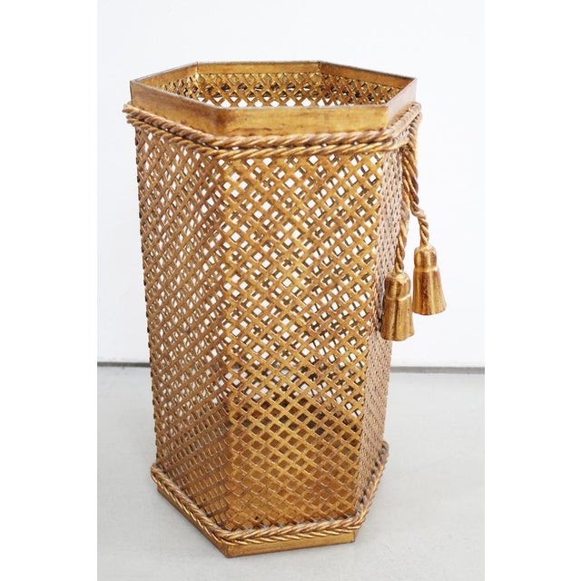 Metal Florentine Umbrella Stand by Li Puma Florence, Italy, 1960s For Sale - Image 7 of 7