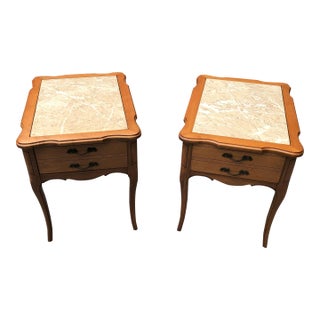 Mid 20th Century Vintage Hekman Furniture Side Tables With Drawers and Inlaid Marble Tops - Set of 2 For Sale