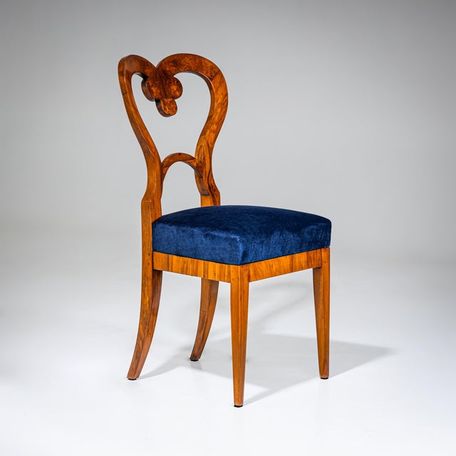 Biedermeier Side Chairs in Walnut, Austria, 1830s, Set of 3 For Sale - Image 5 of 10
