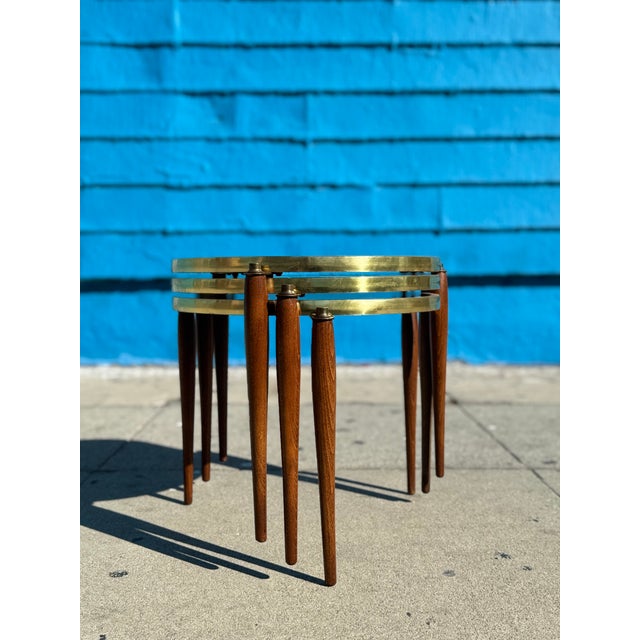 Mid-Century Modern Vintage Set of 3 Formica Brass & Walnut Nesting Tables For Sale - Image 3 of 11