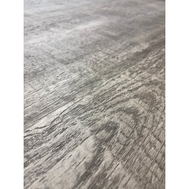 Drifted Reclaimed Oak Round Dining Table – 60” Drifted Reclaimed Grey Oak Finish For Sale - Image 17 of 18