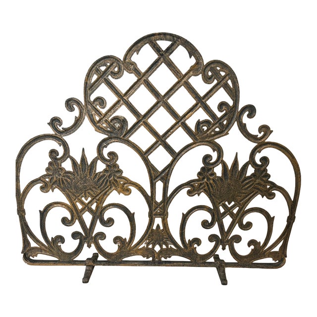 Traditional w.c. Bradley UniFlame Ornate Cast Aluminum Fireplace Screen For Sale