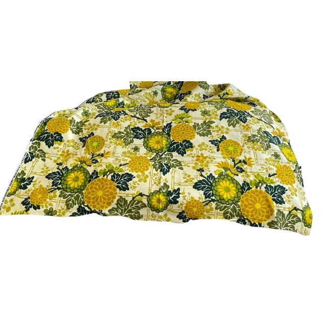 1970s Vintage MCM House’n Home Fabrics Screen Print Green Yellow Floral. 12 Yards For Sale - Image 5 of 5